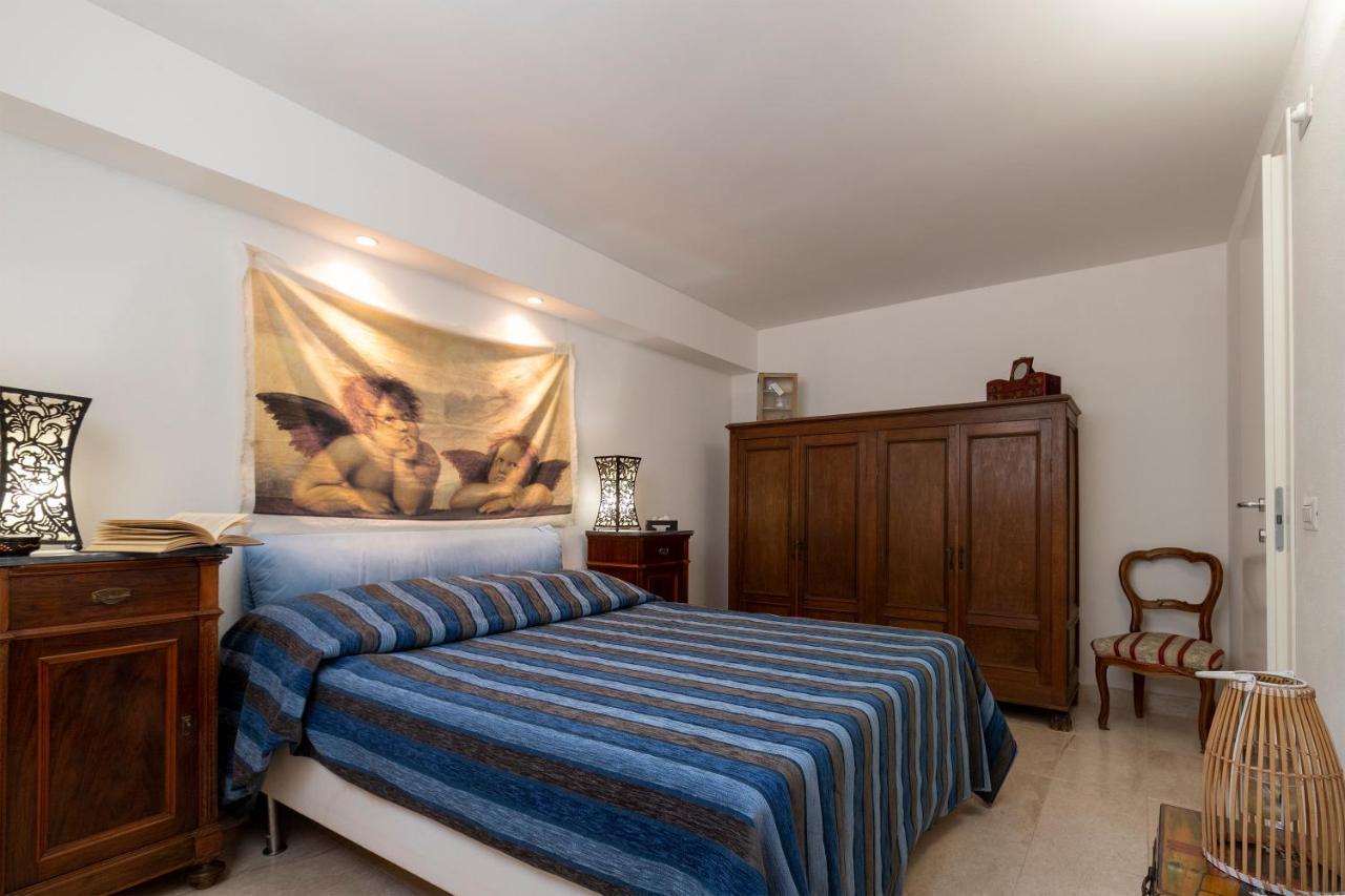 Charming Seafront Apartment With Garden And Patio Fertilia Exteriér fotografie